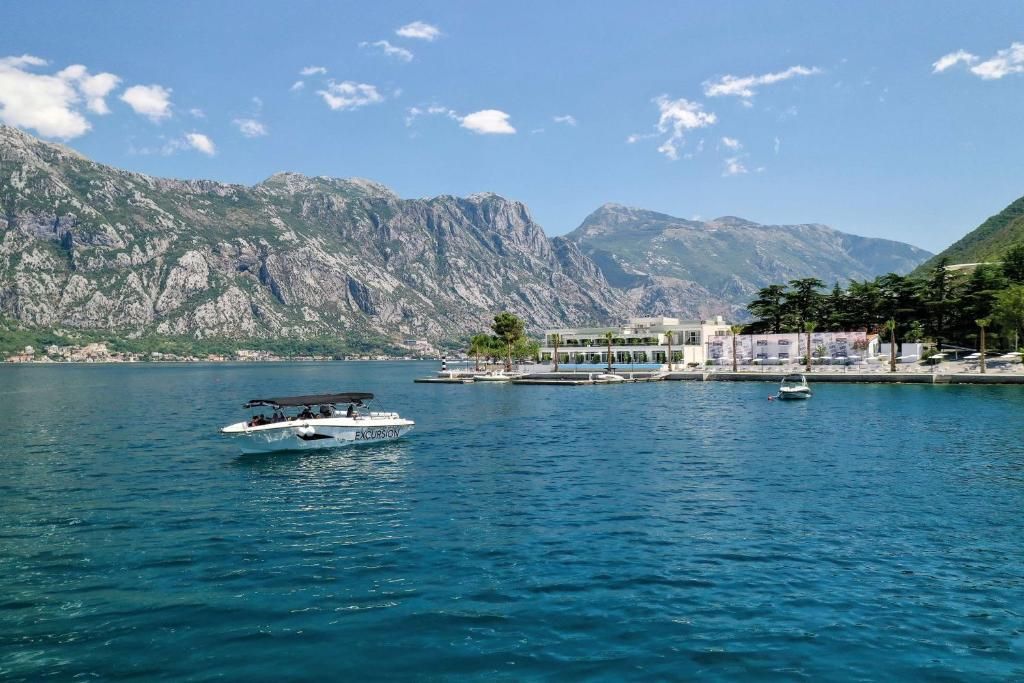 Hyatt Regency Kotor Bay Resort фото 11