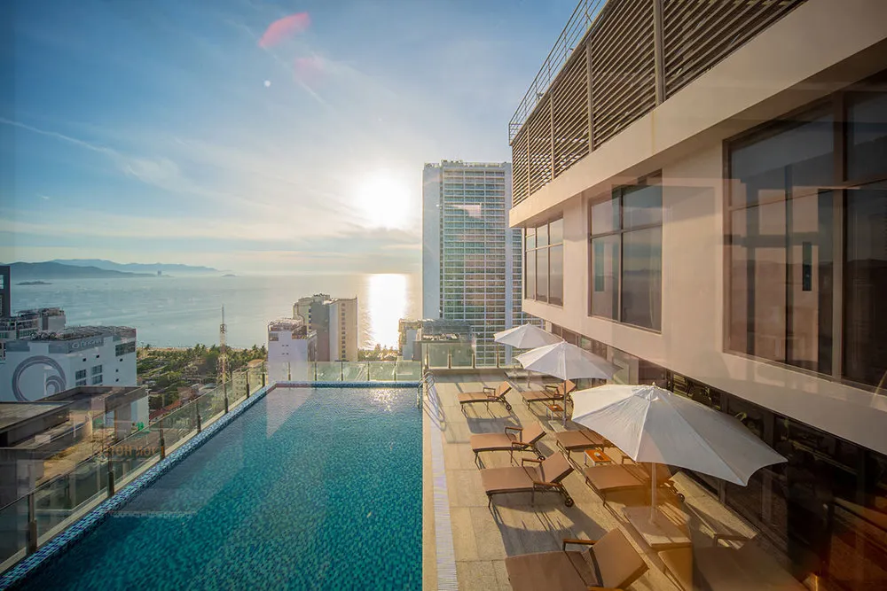Green Beach Hotel фото 33