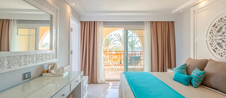 Фото отеля The Grand Palace (Adults Only)