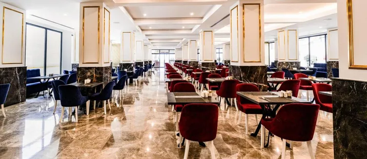 Фото отеля Granada Luxury Red (Adults Only)
