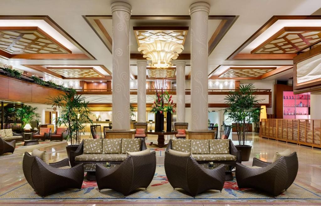 Hilton Waikiki Beach Hotel фото 24