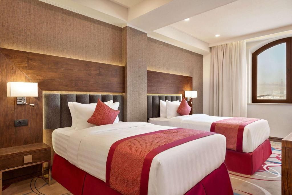 Ramada Hotel & Suites by Wyndham Yerevan фото 35