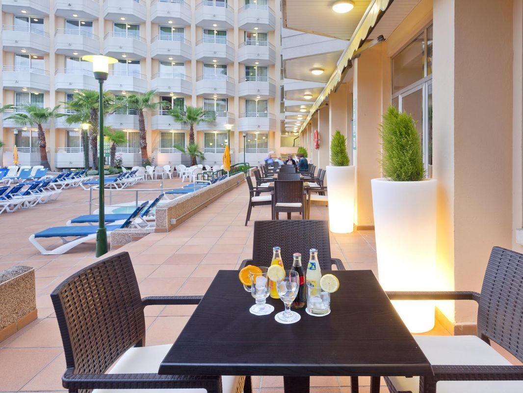 Hotel GHT Oasis Tossa & SPA фото 14