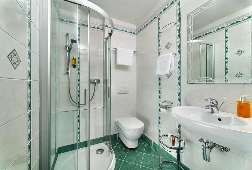 Green Garden Hotel Prague фото 27