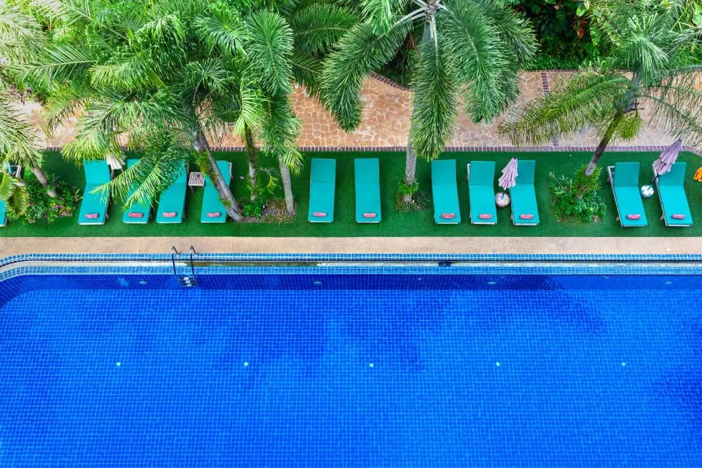 Thanthip Beach Resort фото 39