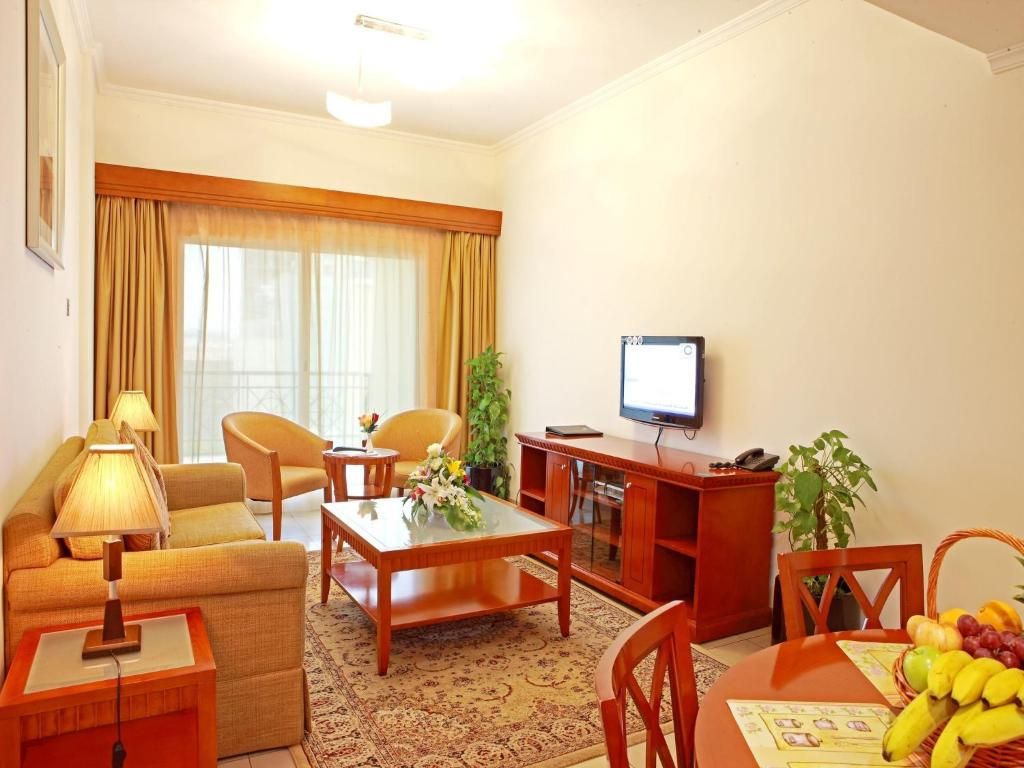 Rose Garden Hotel Apartments - Bur Dubai фото 2