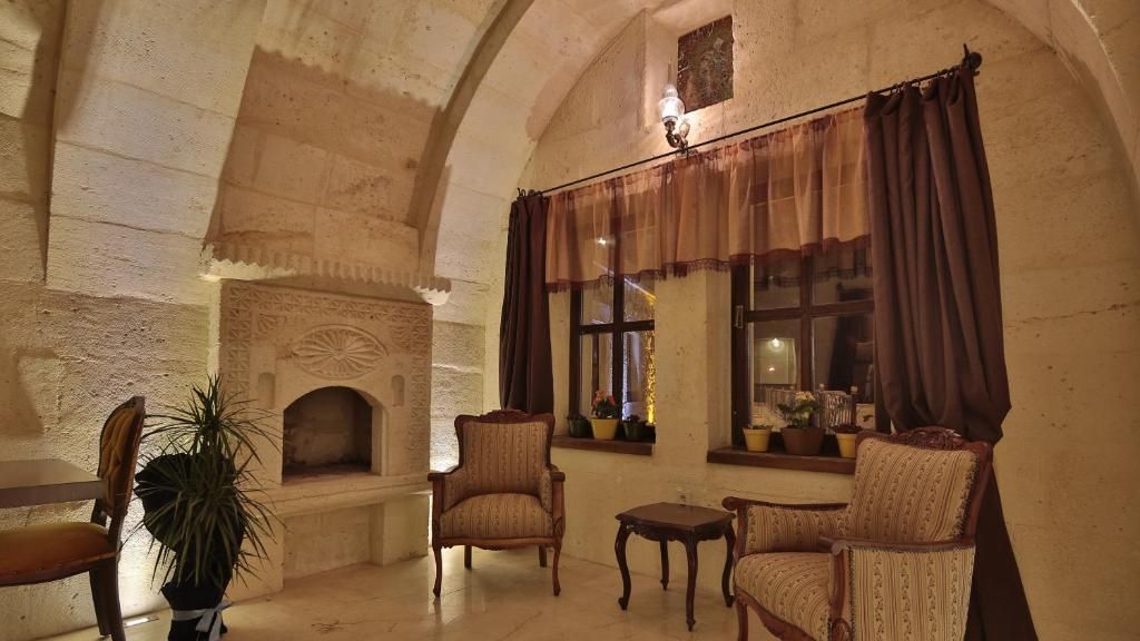 Golden Cave Suites фото 37