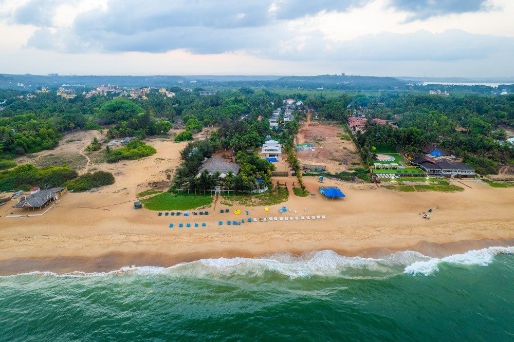 O Hotel Goa фото 6