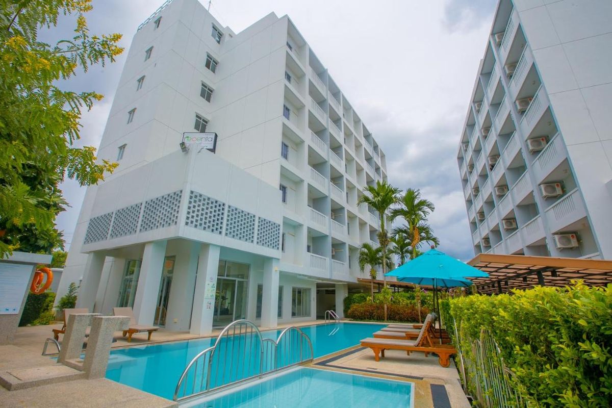 Recenta Suite Phuket Suanluang фото 0