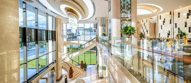 Фото отеля DeLaSea Ha Long Hotel