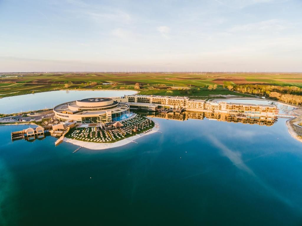 St.Martins Therme & Lodge фото 0
