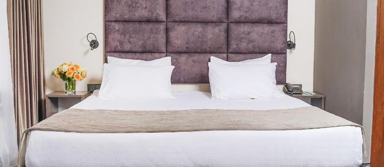 Фото отеля Median Hotel City Center Yerevan