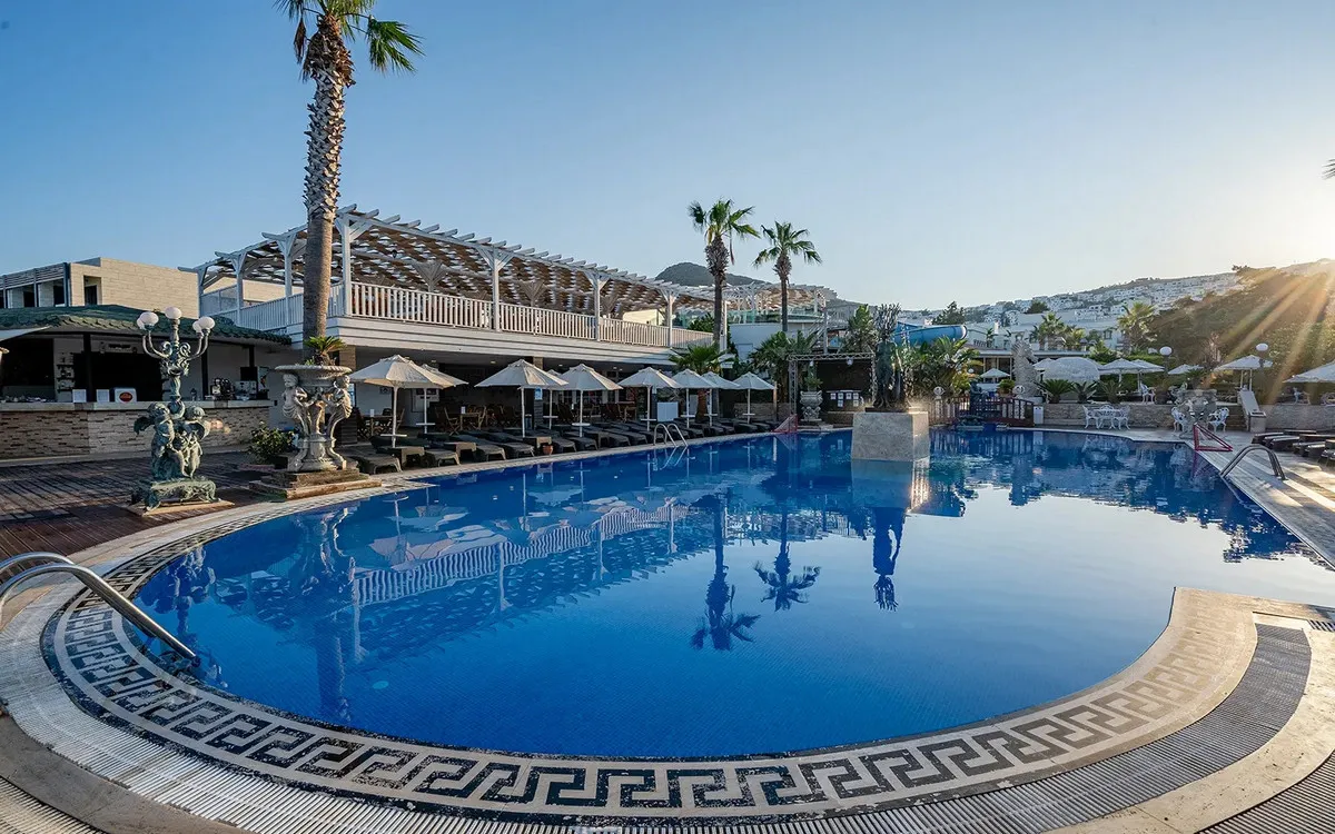 Golden Beach Resort & Spa фото 9