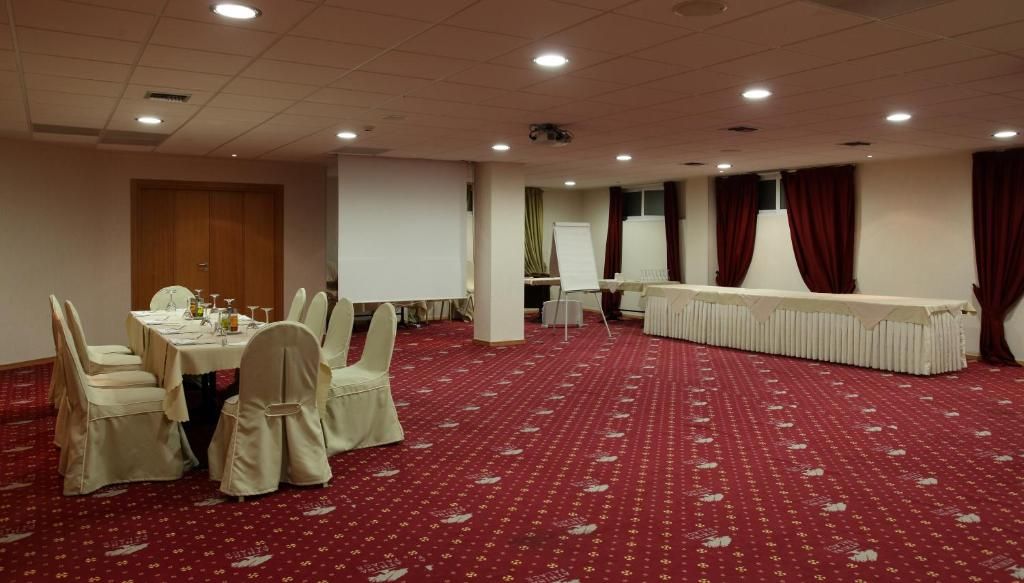 Athina Airport Hotel фото 6