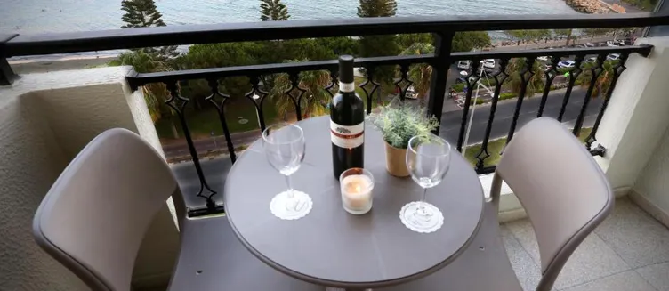Фото отеля Pier Beach Hotel Apartments