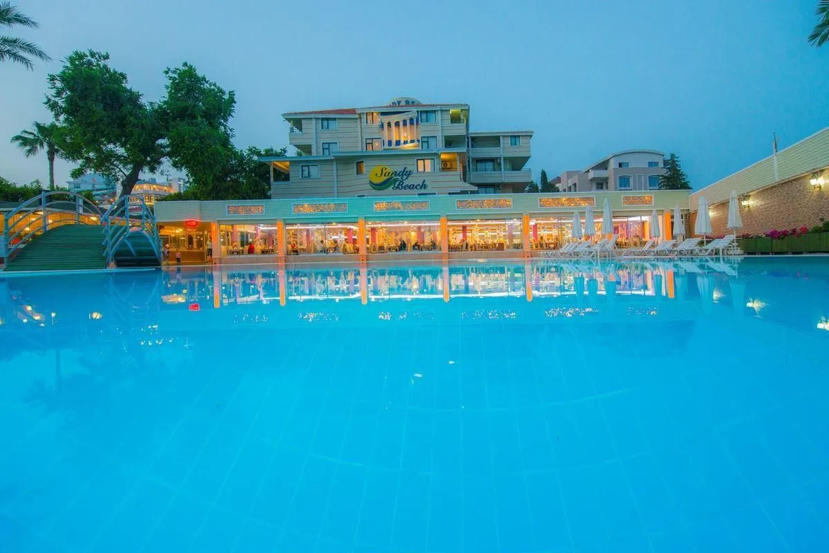 Sandy Beach Hotel фото 9