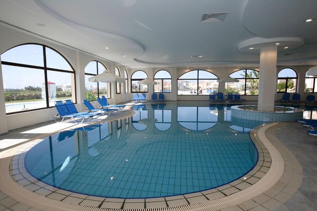Avanti Holiday Village фото 15