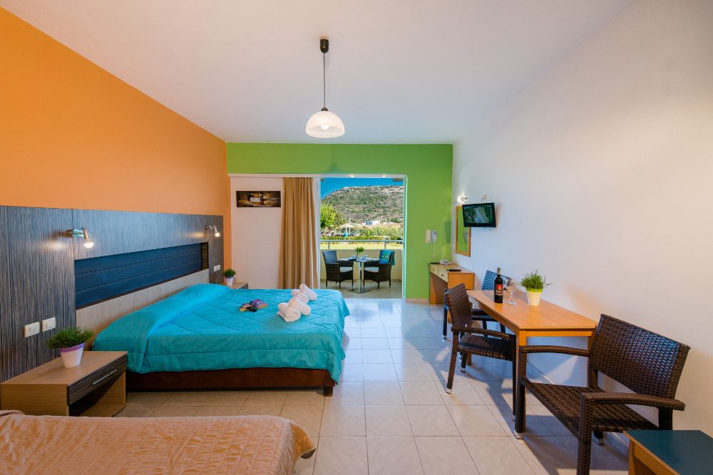 Zoes Hotel - Studios фото 19