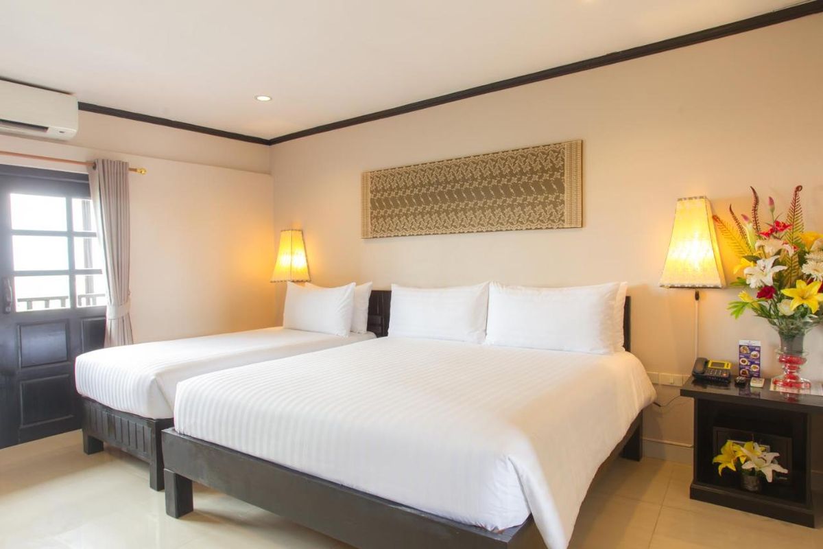 Golden Tulip Essential Pattaya Hotel фото 49