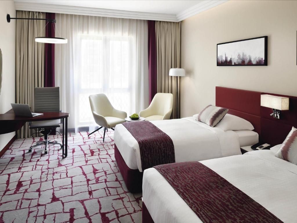 Movenpick Hotel & Apartments Bur Dubai фото 27