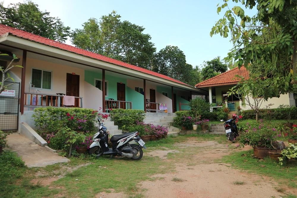 Baan Saen Sook Villas фото 12