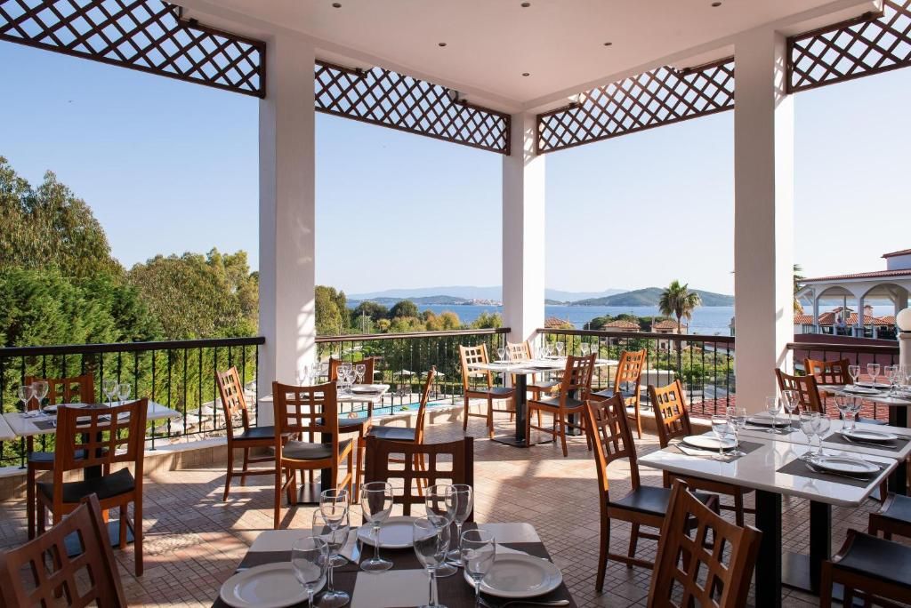 Alexandros Palace Hotel & Suites фото 30