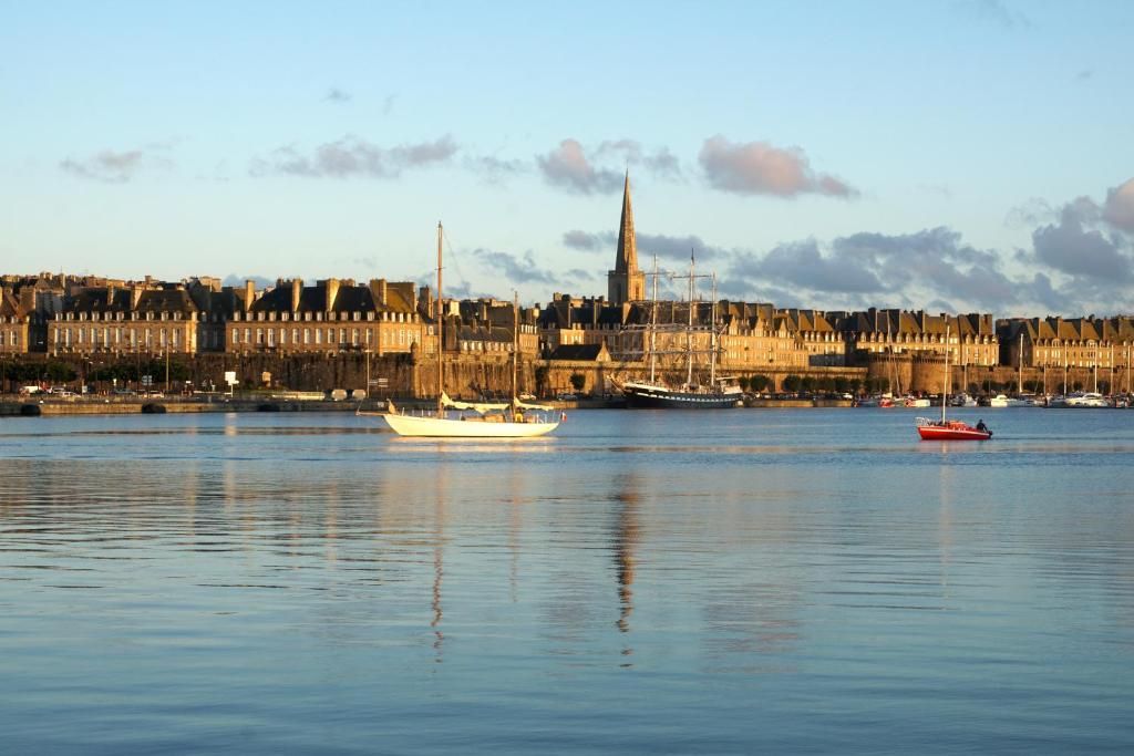 The Originals Saint-Malo Hotel des Marin фото 10