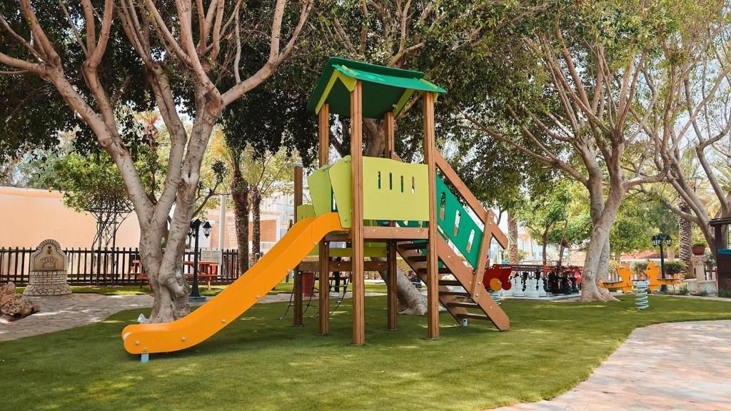 Cavo Maris Beach Hotel фото 65
