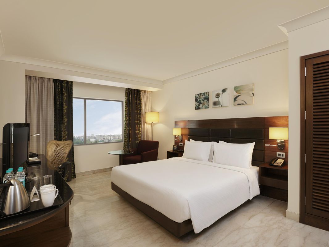 Hilton Garden Inn New Delhi Saket фото 7