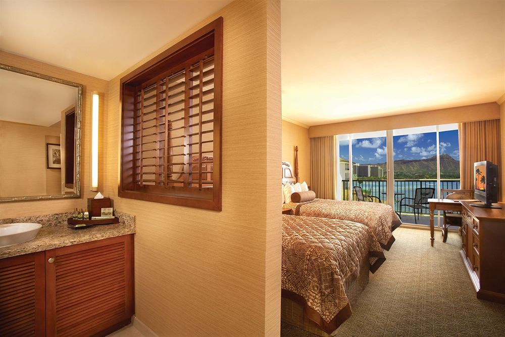 Outrigger Reef Waikiki Beach Resort фото 13