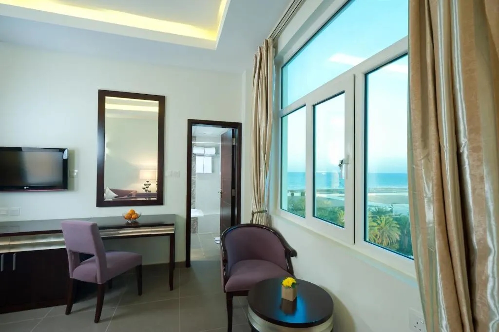 Al Hail Waves Hotel Managed By Centara фото 3