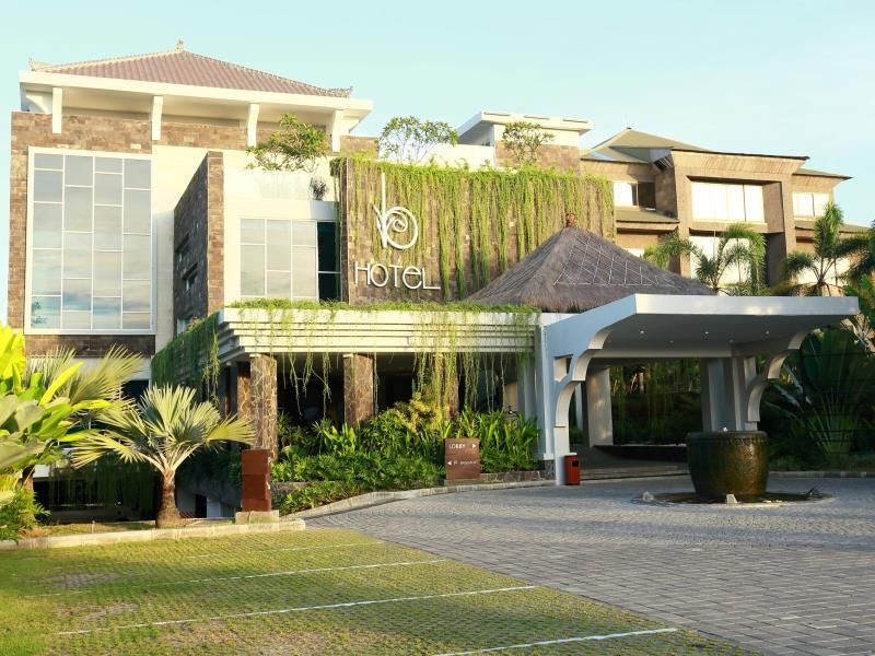 B Hotel Bali & Spa фото 24