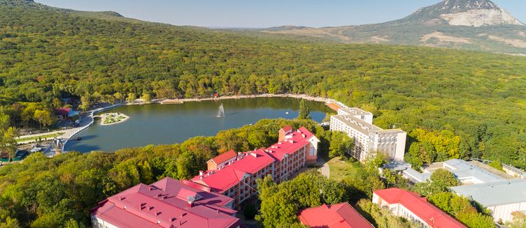 Фото отеля Санаторий им. З0-летия Пoбеды