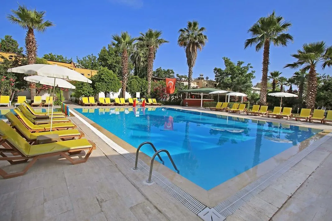 Malibu Resort Hotel фото 4