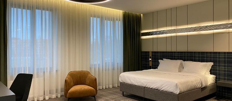 Фото отеля Status