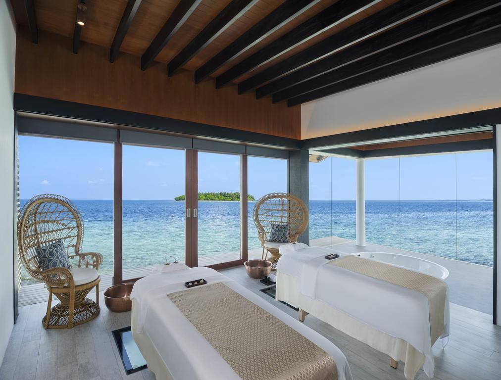 The Westin Maldives Miriandhoo Resort фото 14
