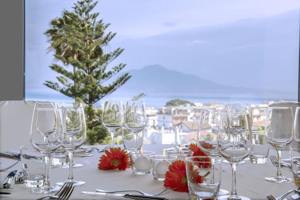 Hilton Sorrento Palace фото 43