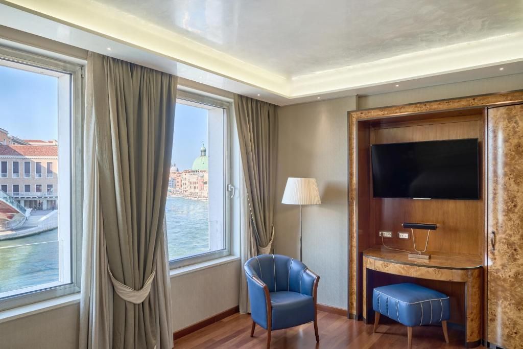Hotel Santa Chiara фото 43