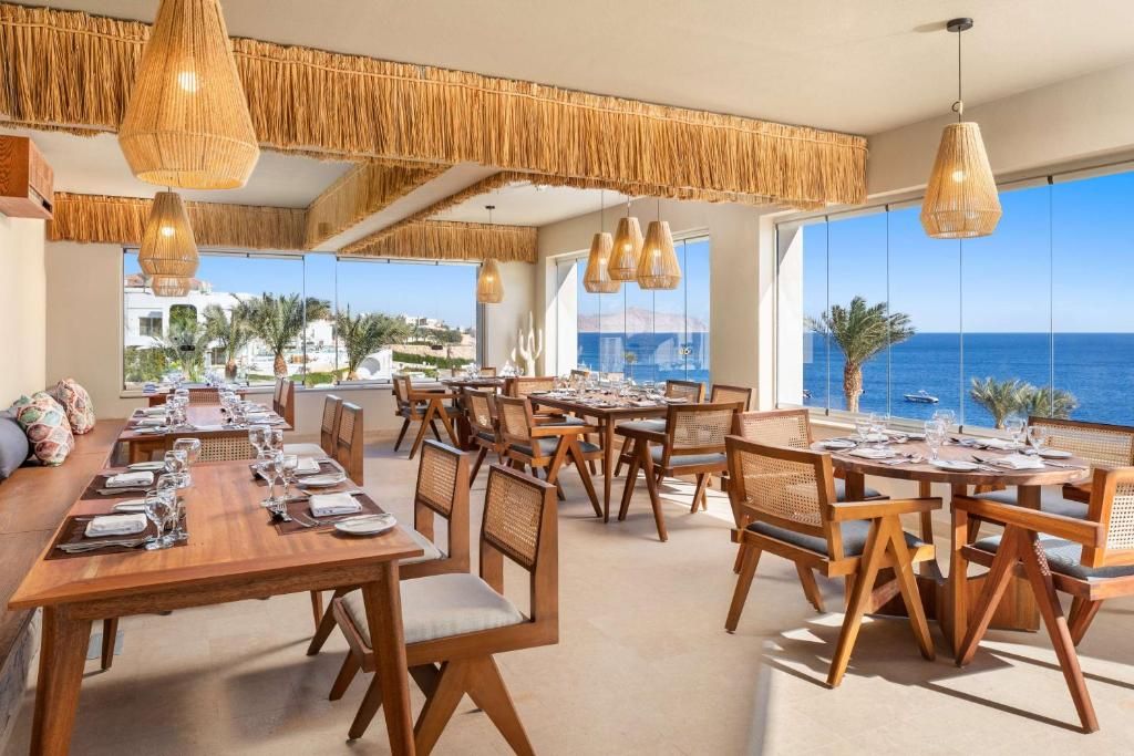 DoubleTree by Hilton Sharks Bay Resort фото 46