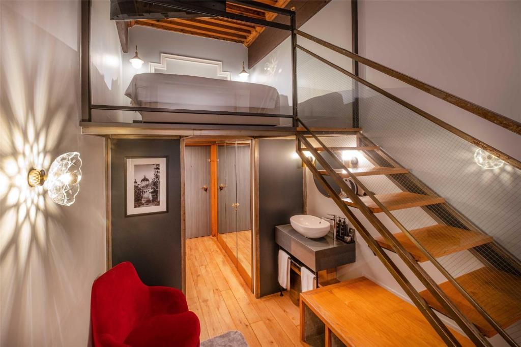 Hotel Cour Des Loges фото 33