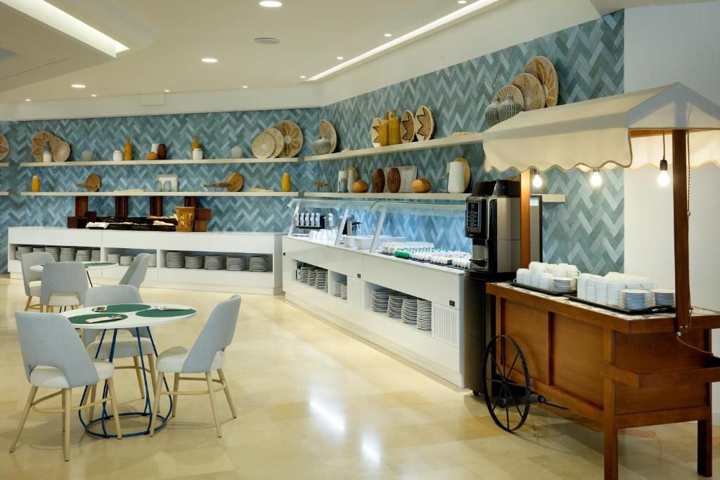 Grand Palladium Sicilia Resort & Spa фото 30