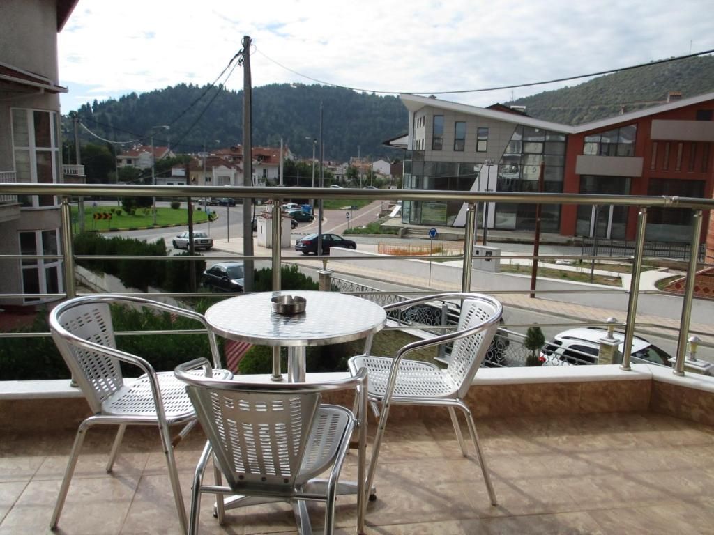Kyknos De Luxe Suites фото 10