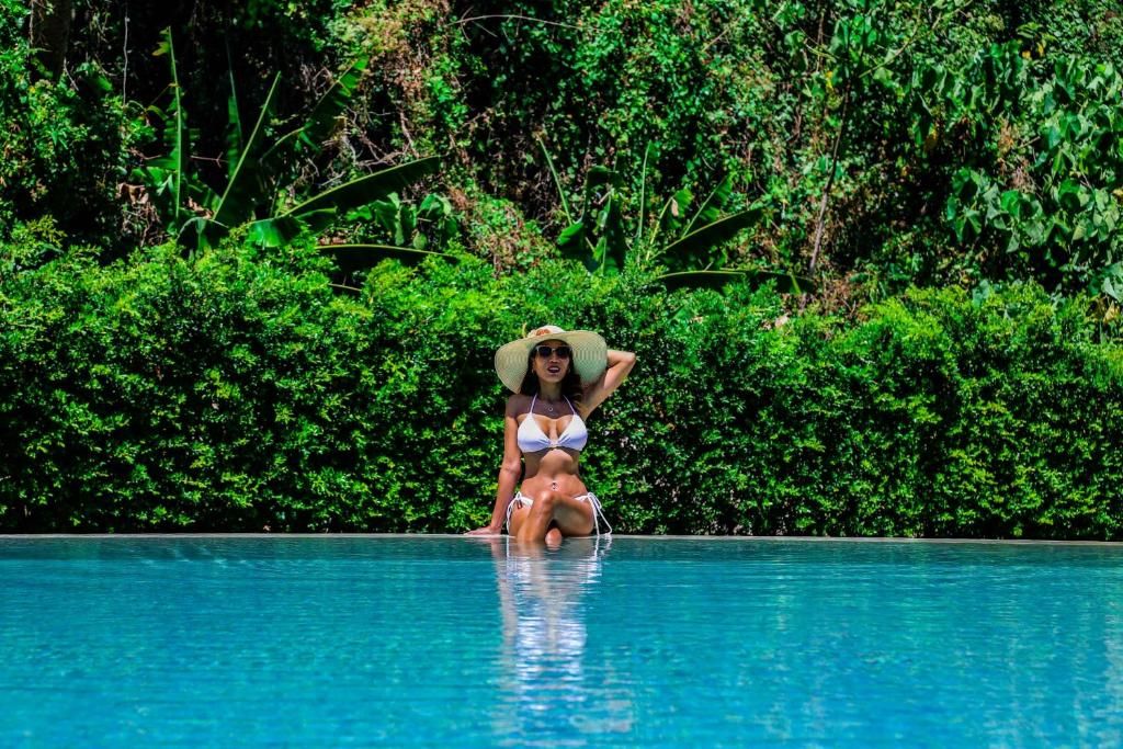 Nai Harn Beach фото 16