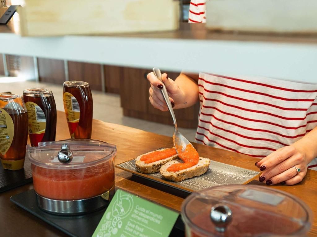 Ibis Styles Sevilla City Santa Justa фото 33