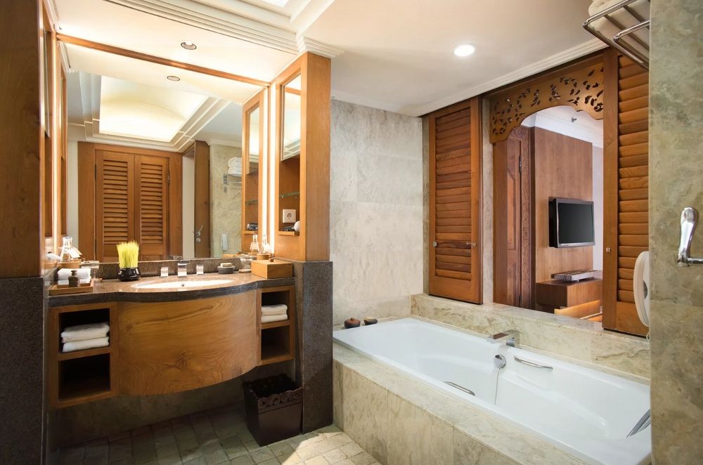 Nusa Dua Beach Hotel & Spa фото 79