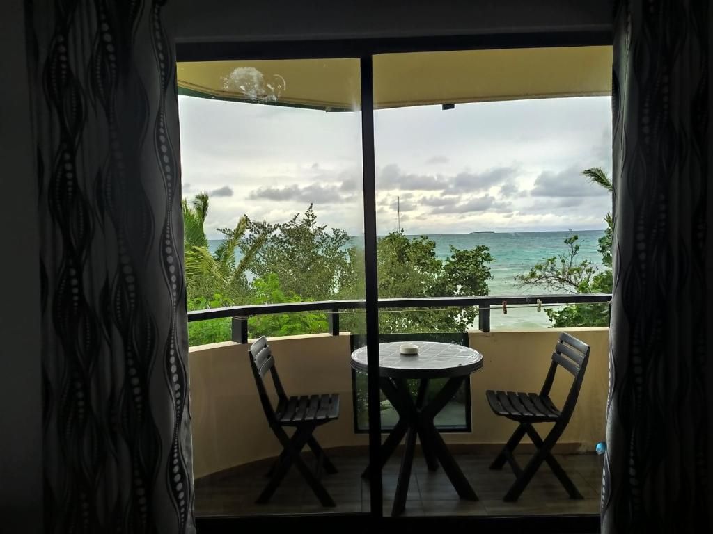 Crown Beach Hotel фото 41