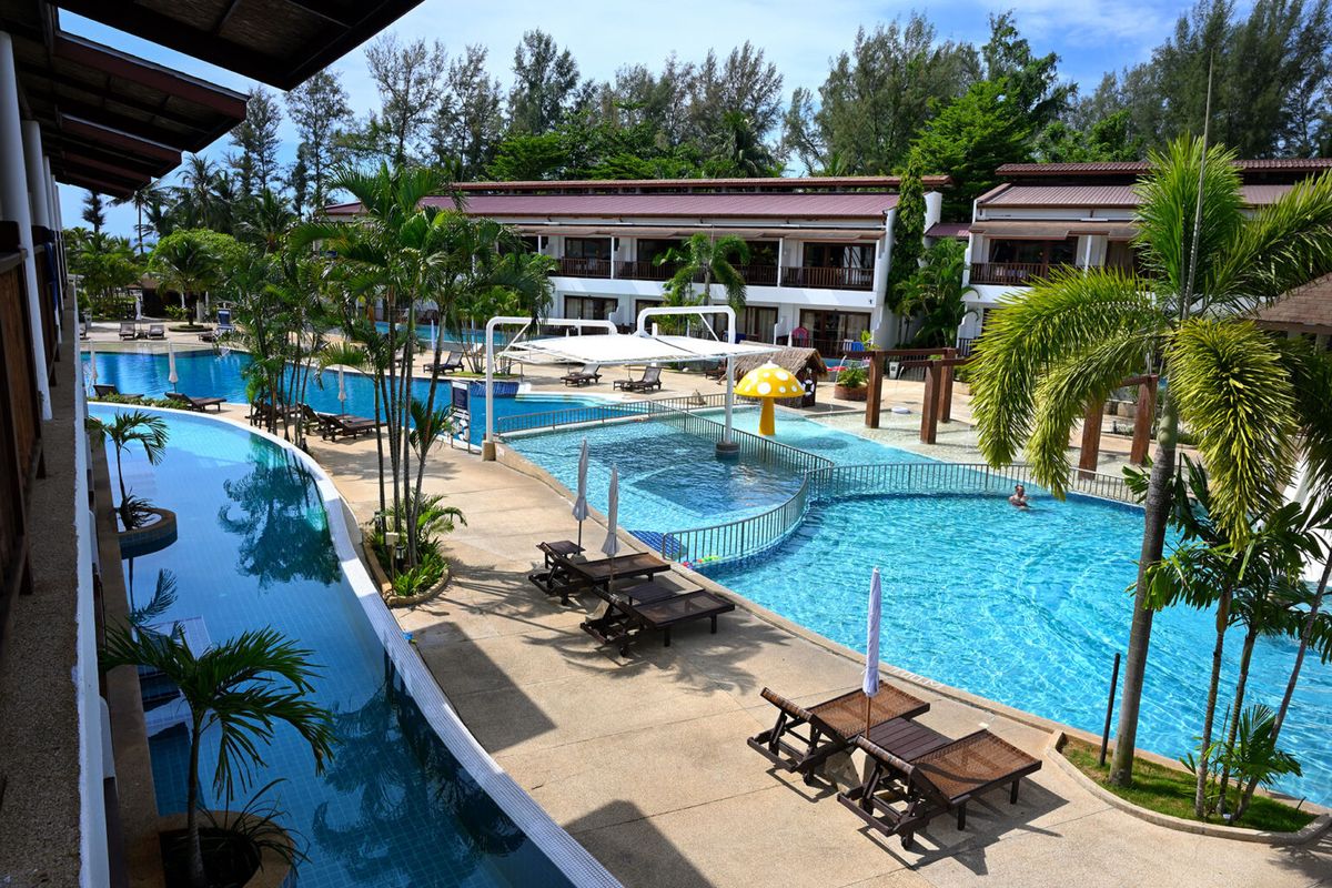 Arinara Beach Resort Phuket фото 7