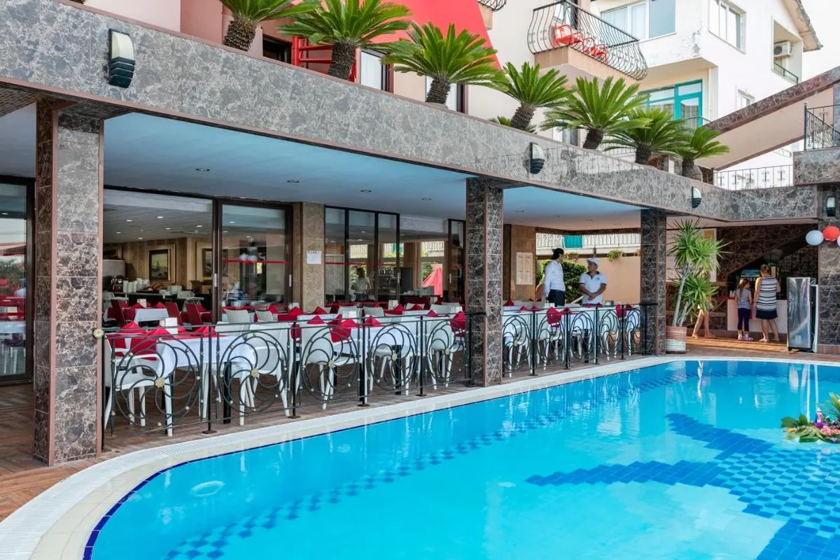 Aleria Belport Beach Hotel фото 18