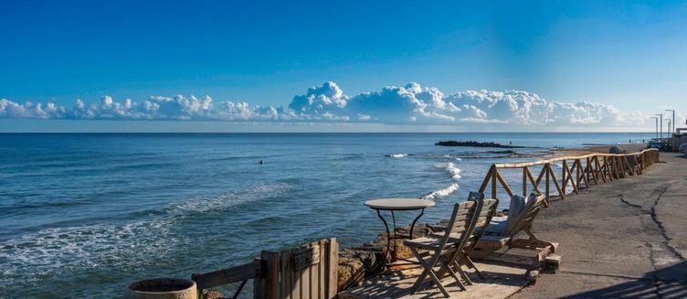 Фото отеля Almare Beach Hotel