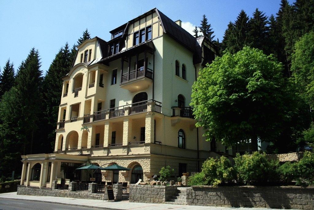 Spa & Wellness Hotel St. Moritz фото 0